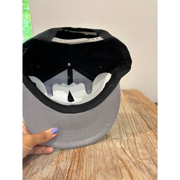 LA Los Angeles Gray Black Snapback Bullbot NEW Baseball Cap - Picture 5 of 6